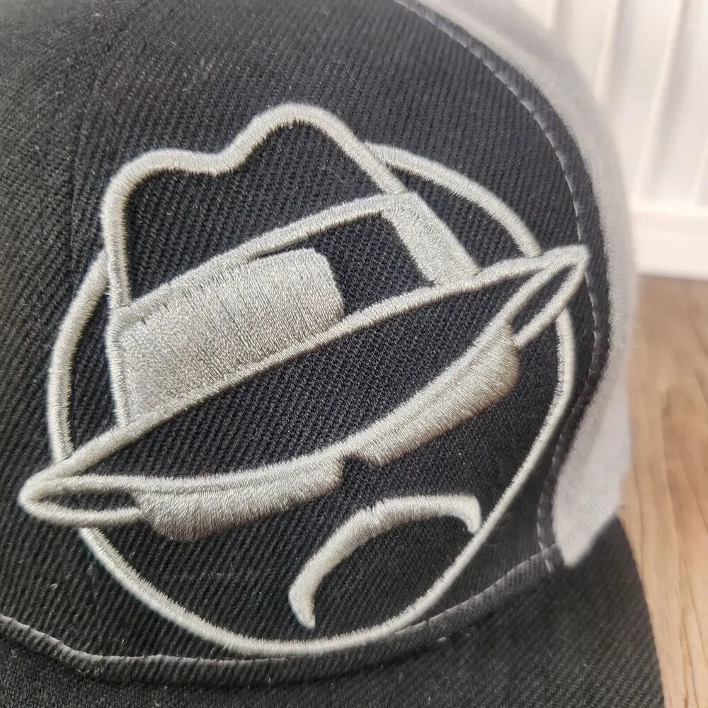 VTG Lowrider Magazine Snapback Hat Cap Black Gray Flat Bill Embroidered Chicano